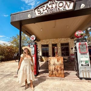 Meet your Posher, Corrina